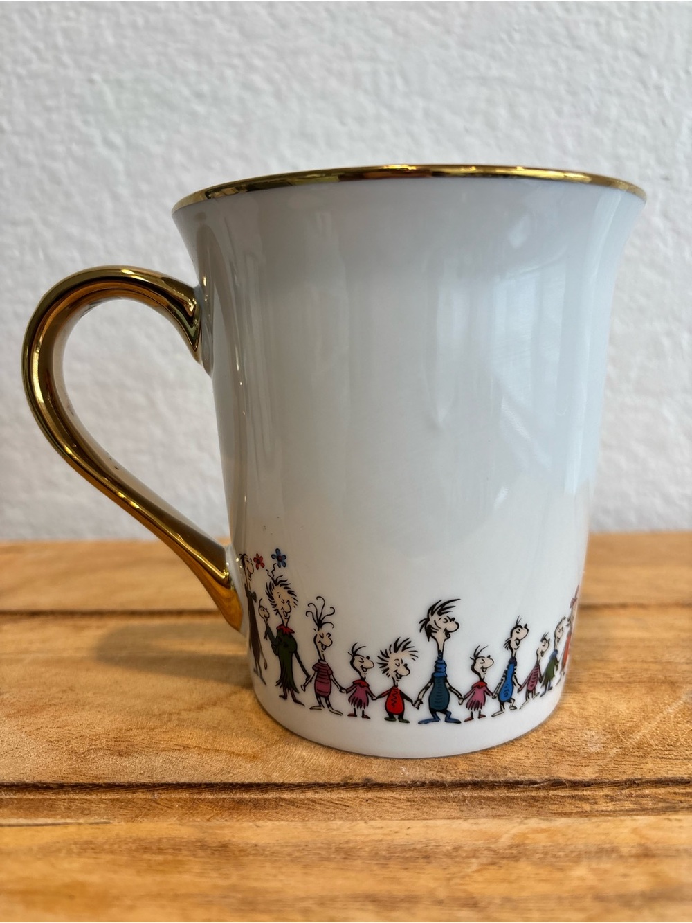 ZRIKE Dr Seuss The Grinch Whoville Gold Handle Rim Ceramic Holiday Coffee Mug